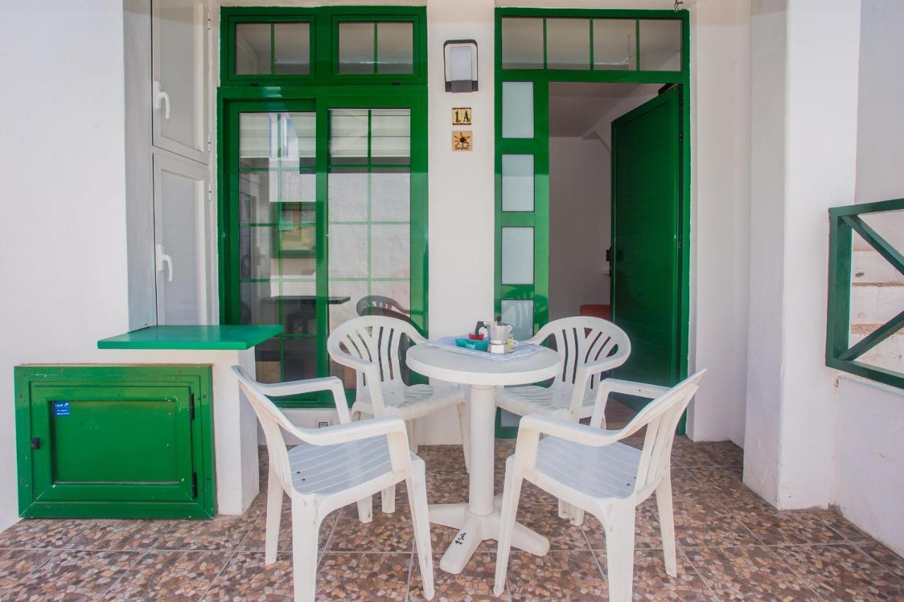 Apartamentos Haria En Puerto Del Carmen Тиас Экстерьер фото