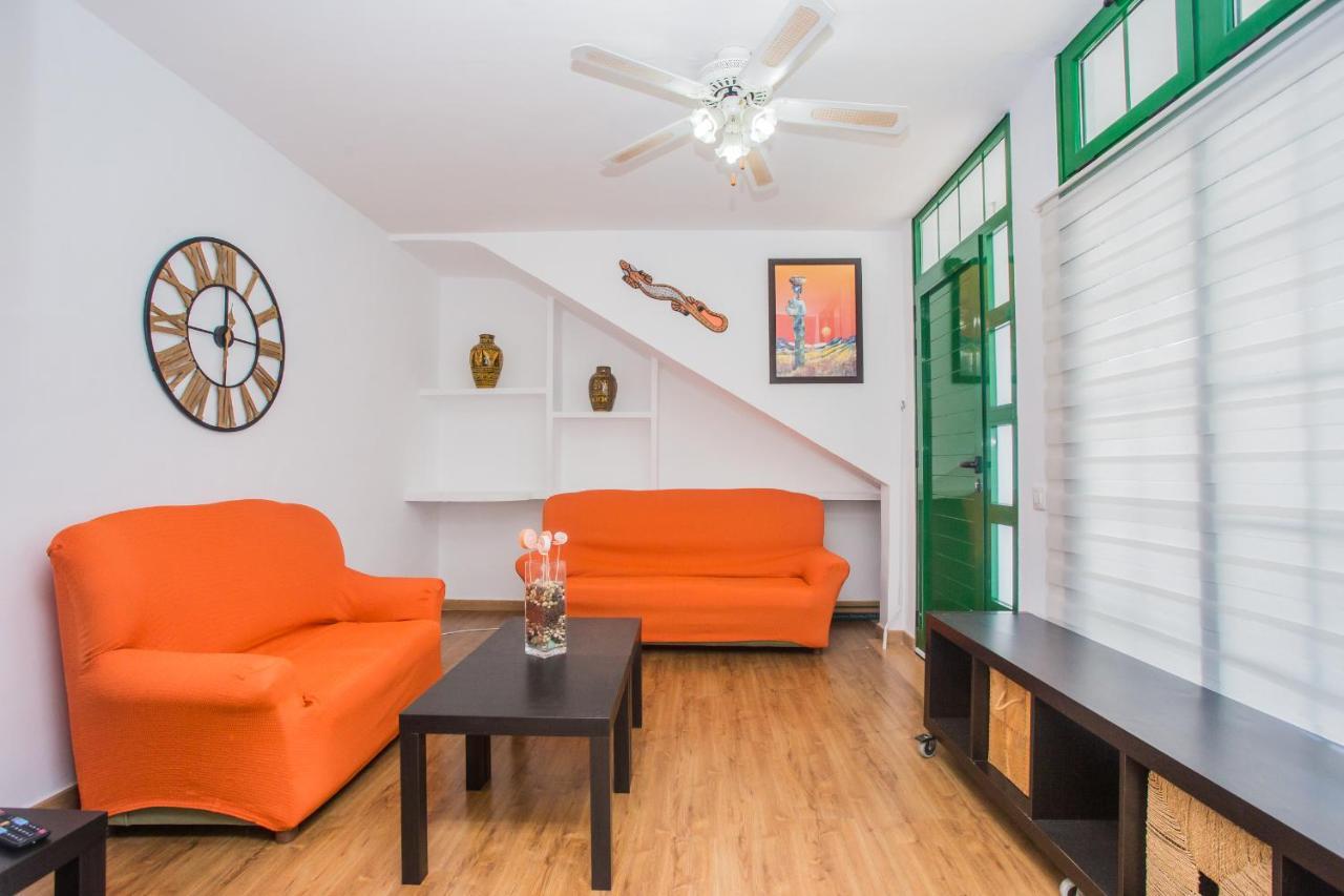 Apartamentos Haria En Puerto Del Carmen Тиас Экстерьер фото