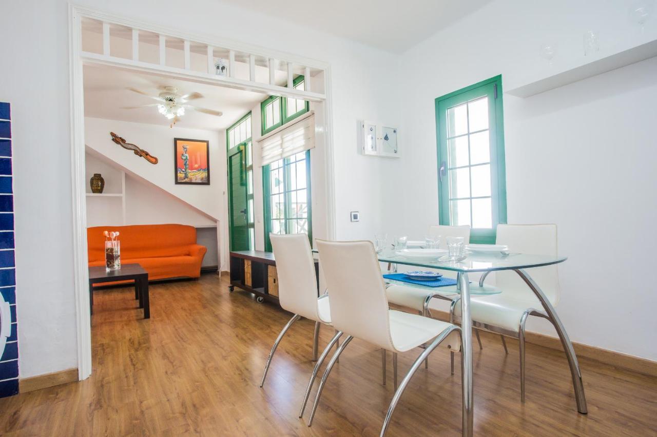 Apartamentos Haria En Puerto Del Carmen Тиас Экстерьер фото