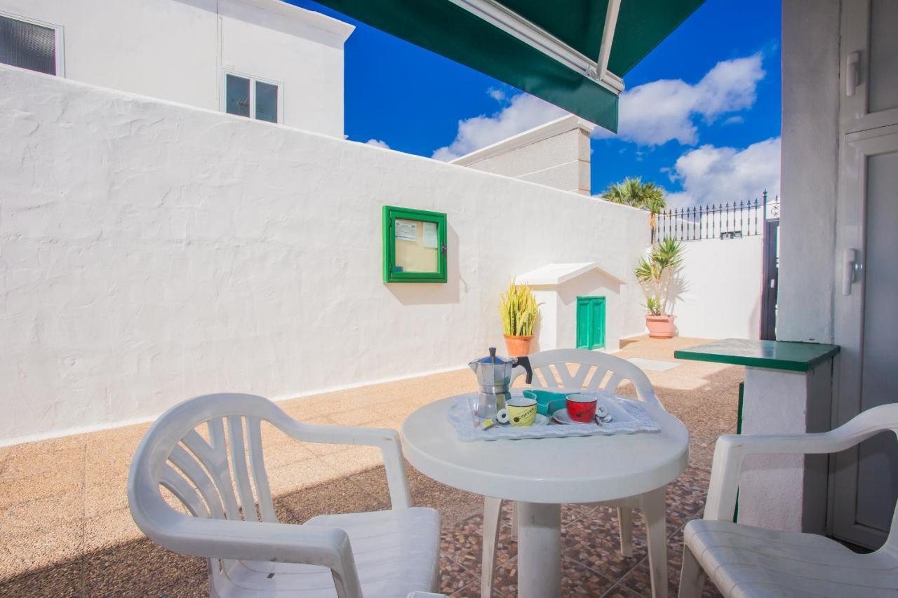 Apartamentos Haria En Puerto Del Carmen Тиас Экстерьер фото