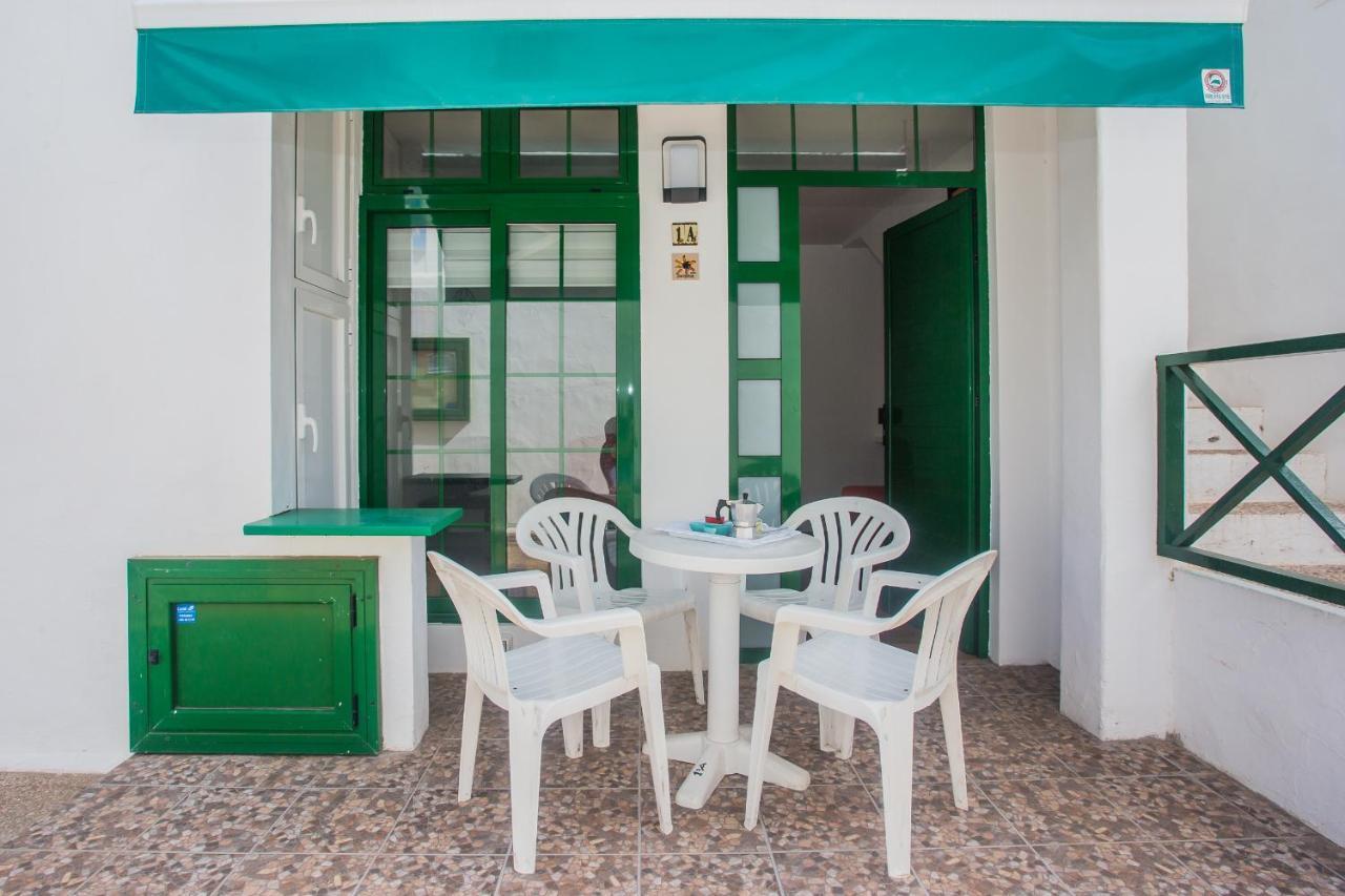 Apartamentos Haria En Puerto Del Carmen Тиас Экстерьер фото